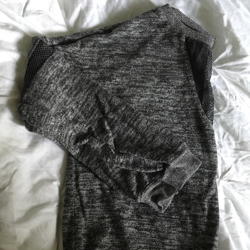 Crop long sleeve workout top